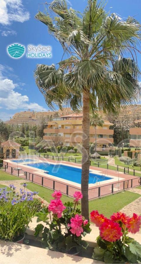 Sky Sea Holidays Mijas Costa La Cala De Mijas Exterior photo