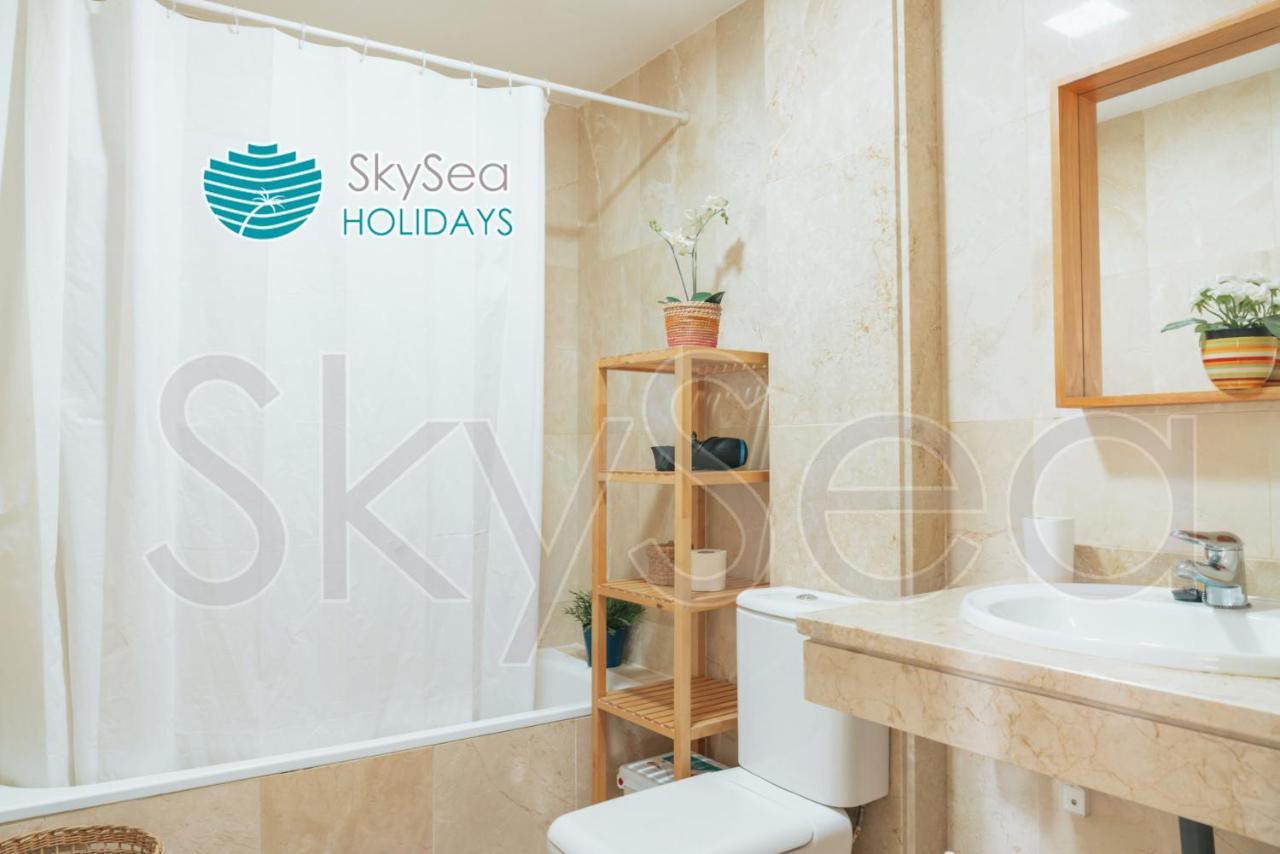Sky Sea Holidays Mijas Costa La Cala De Mijas Exterior photo
