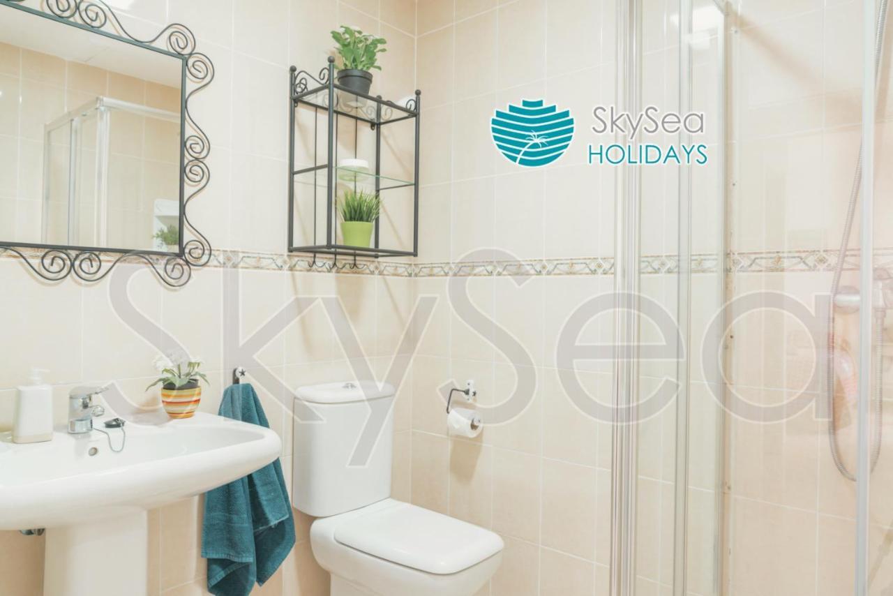 Sky Sea Holidays Mijas Costa La Cala De Mijas Exterior photo